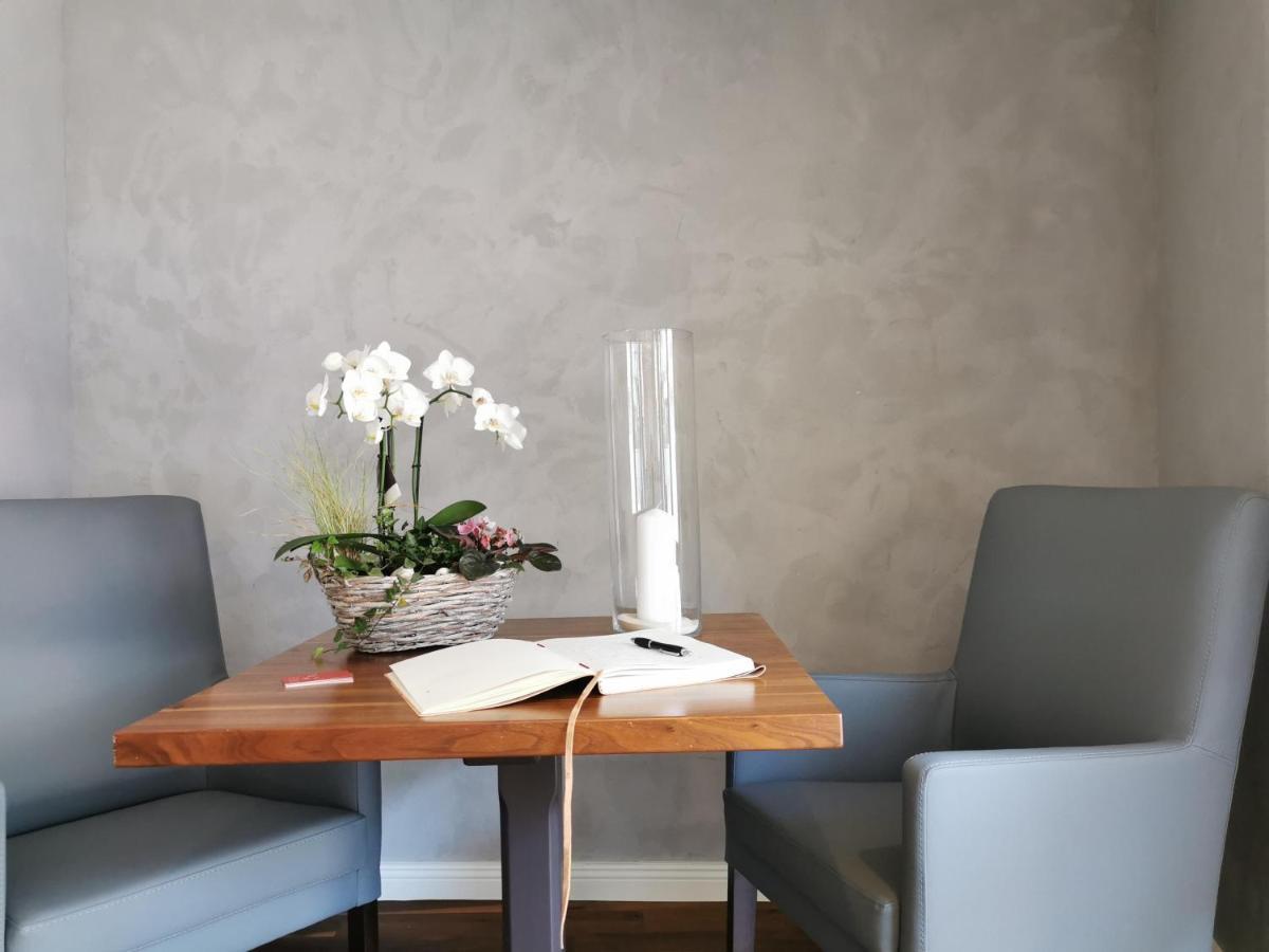 Hotel Restaurant Luise 바덴바일러 외부 사진